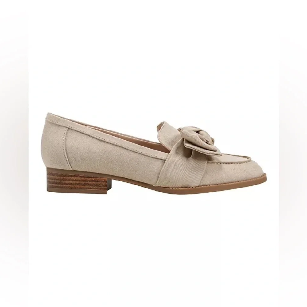 Bandolino Women's Lindio Bow Detail Slip On Loafers size 7